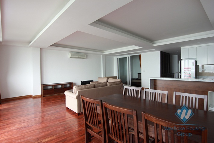 Cosy 03 bedrooms apartment with stunning lakeview for rent in Tay Ho, Ha Noi